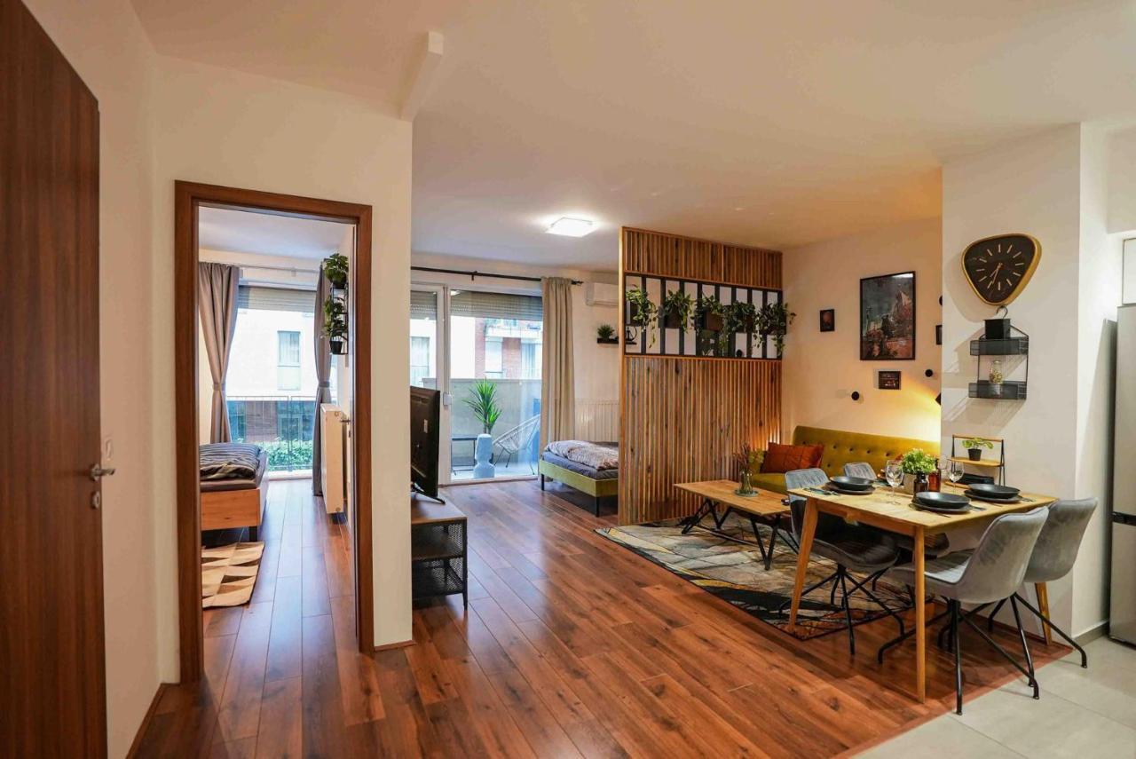 Danube Family Premium Lejlighed *